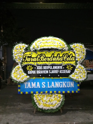 Papan Bunga Duka di Sangaji
