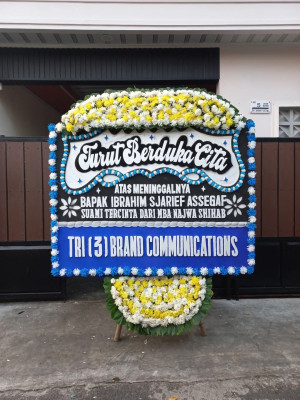 Papan Bunga Duka di Sangaji